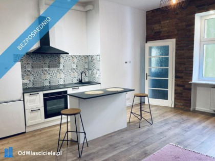 Do wynajęcia 2-pokojowy apartament z balkonem o powierzchni 50 m2 przy ul. Warszawskiej 16 (ścisłe c