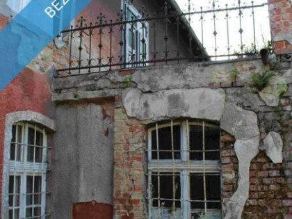 Historyczny kompleks „Stara Mleczarnia” pod Kędzierzynem | Działka inwestycyjna, prąd, woda