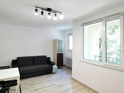2 pokoje z balkonem i pargingiem, Żeligowskiego 20