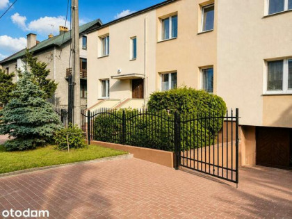 Parter domu 116 m² ogród taras garaż 5 pokoi centrum Torunia