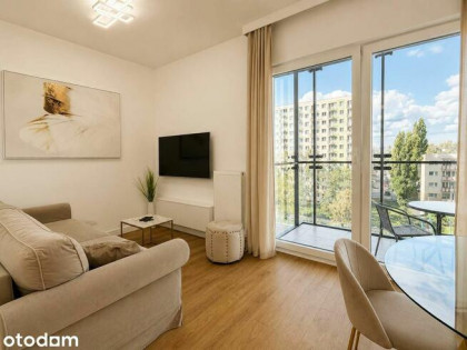 Bliska Wola Tower | Nowoczesny apartament 2-pokojowy | 42 m² |