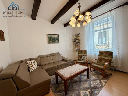Przeworsk Centrum | 76 m² + 57 m² piwnic