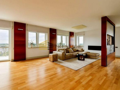 *Apartament*Klimatyzacja*Basen*Sauna*Jacuzzi