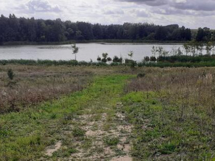 Działka budowlana 730 m2, nad jeziorem, prąd, woda, Chodecz