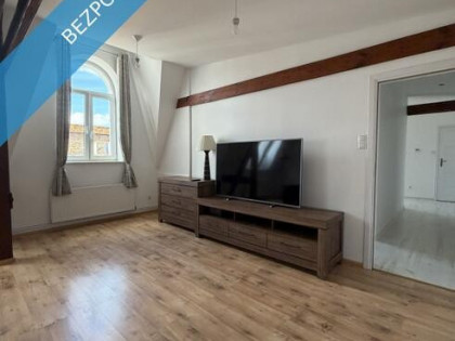 Ciche centrum Szczecina — 76,73 m², 3/4 pokoje, okolice placu Grunwaldzkiego,  Sprzedaż bezpośrednio