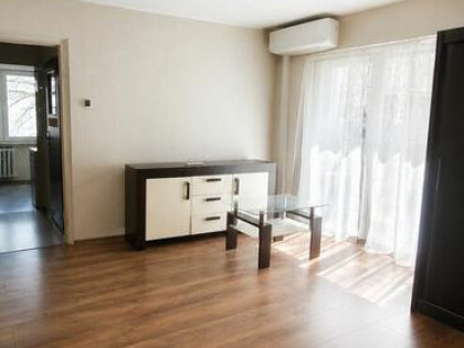 Mieszkanie 2 pokoje + kuchnia 43,8 mkw duży balkon piwnica
