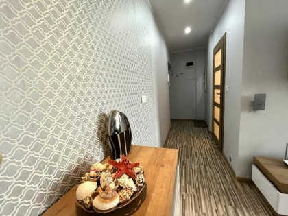 Na sprzedaż mieszkanie 56,80m2 plus piwnica ok 20m2