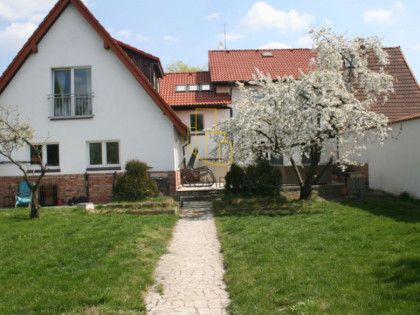 Wrocław, Stabłowice, dom bliźniak 200,działka 1012