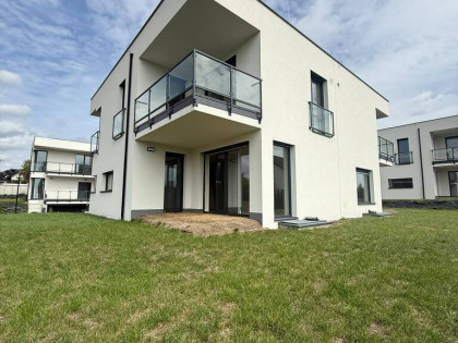 Ogródek 253 m2 | Garaż | Taras 8 m2 | 0% prowizji