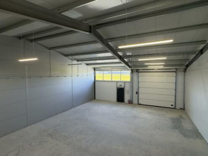 Lokal użytkowy Krępice gm. Miękinia, Składowa