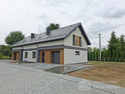 Gotowy nowy dom, 5 pokoi, garaż, działka 4 ar
