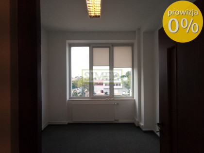 Zadbany obiekt,,dostęp24h,klimatyzacja,recepcja