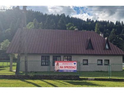 Dom w Zawoi: Inwestycja z Widokiem na Góry