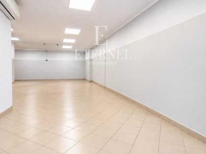 Lokal handlowo-usługowy 63 m2 na sprzedaż