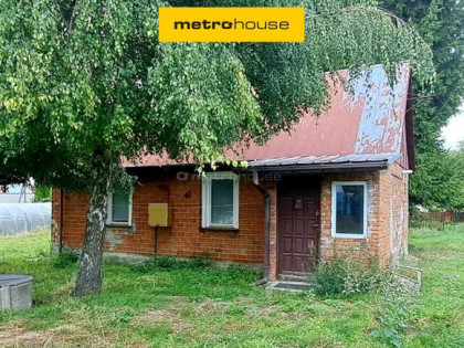 Dom 70m2 w Sobótce z potencjałem aranżacyjnym