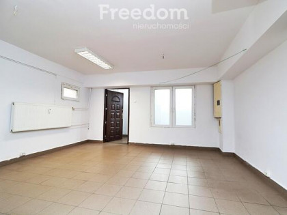 *Przestronny lokal*Nowe Miasto*