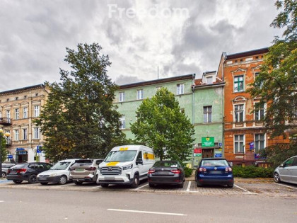 96 m² w sercu Olsztyna | 4 pokoje | Kamienica