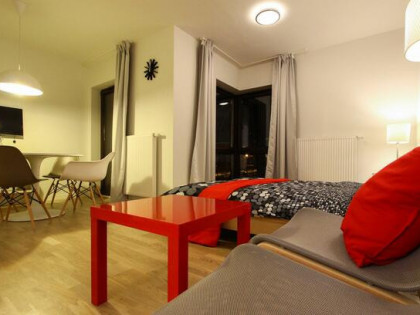 Kijowska, przytulne studio z balkonem