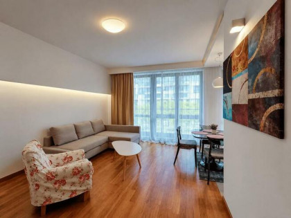 2 pokoje z klimatyzacją, 58 m2 – Sarmacka 19