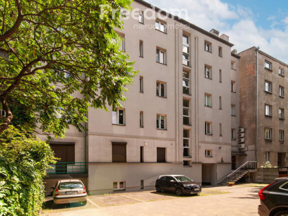 Klimatyczne 113 m² w odnowionej kamienicy z 1936r