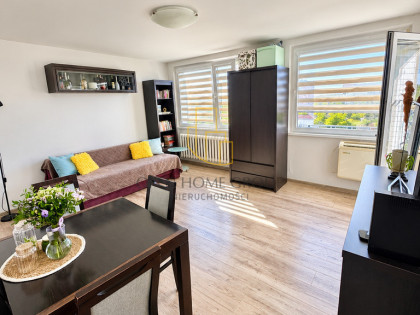 Krucza-Krzyki-3pok-rozkład-57m2-balkon-piwnica