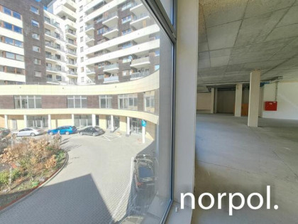 Open space do zaaranżowania w reprezentacyjnym apartamentowcu, os. Ruczaj