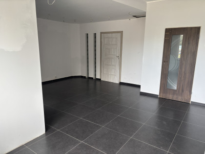 DO WYNAJĘCIA ładny lokal CENTRUM MYSZKÓW pow 80m2 parter !