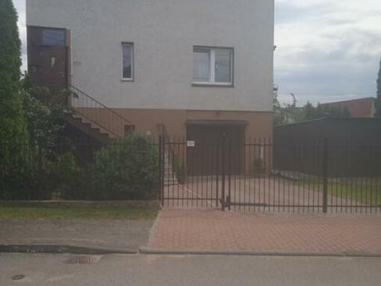 Dom na sprzedaż