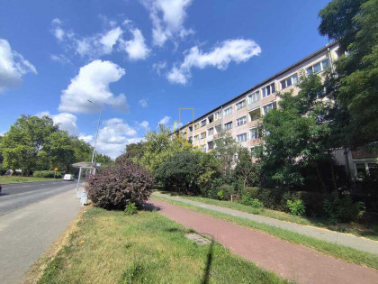 Jasne, przestronne 3m z zabudowaną loggią Krzyki