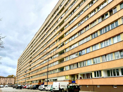 Wrocław/2pok/parter/balkon/piwnica/winda/top