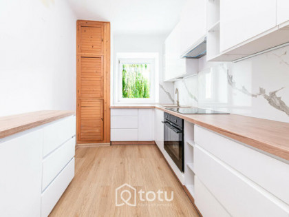Mieszkanie Warszawa gm. Wola Wola, Deotymy