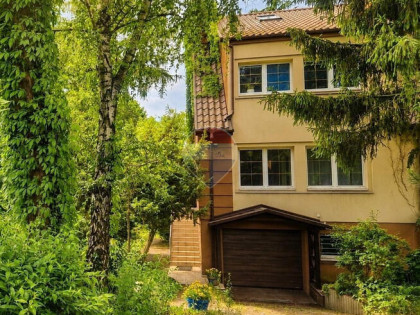 Dom z ogrodem w Pionkach - 110m2 bliźniak