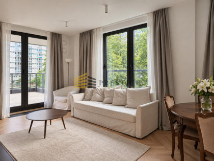 Apartament z tarasem 40mkw, parkingiem i komórka!