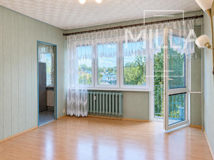 2 pokoje, 35, 73 m², piętro 4/4, do remontu