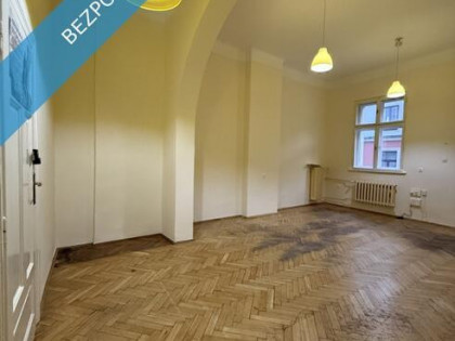 Do wynajęcia lokal biurowy w Rynku Głównym 34,08m2