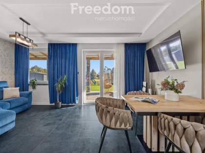 DOM WŚRÓD ZIELENI 144 m² NA DZIAŁCE 1027 m2
