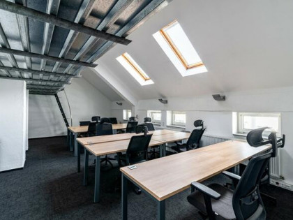 Loftowe w sercu Śródmieścia dla 10 osób 43 m² +antresola +sala konfer