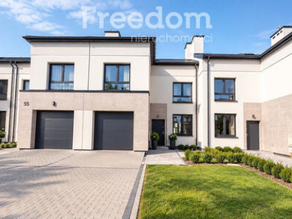Dom szeregowy 145 m², garaż, Tritton Country