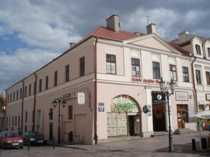 Lokale biurowe ul. Rynek 15 powierzchni 15,20,30,50,60 m2