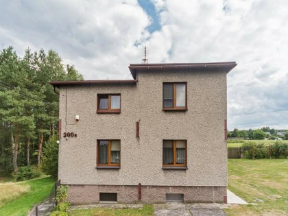 Wyjątkowy domz 65-arową działką budowlaną
