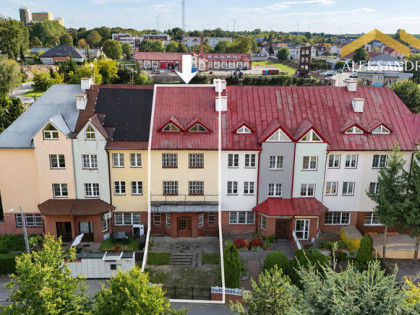 Pawilon pod biznes i mieszkanie | Ogród i garaż