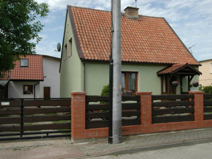 sprzedam dom plus mieszkanie w Ostródzie