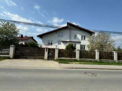 Syndyk sprzeda nieruchomość