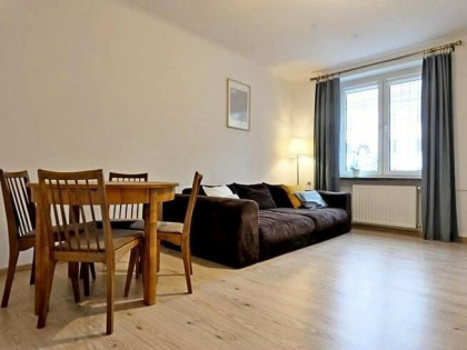 2 pokoje blisko st. metro, 45 m2 - Karolkowa 71