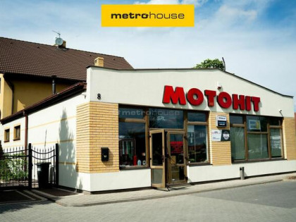 NIERUCHOMOŚĆ MIESZKALNO-USŁUGOWA  SMARDZÓW