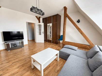 2 pokoje, 49m2, obok RynkuJeżyckiego - Kościelna18