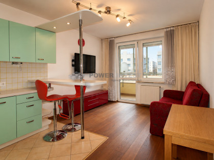 2 pokojowe mieszkanie 45 m², Okulickiego, Bieńczyce, Kraków, garaż