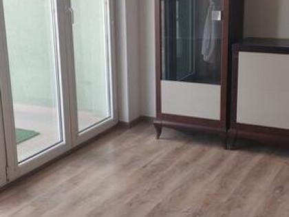 Apartament z Miejscem w Garażu Super
