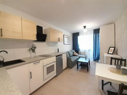 2 pokoje, balkon - Ziołowa 43A, obok GCM