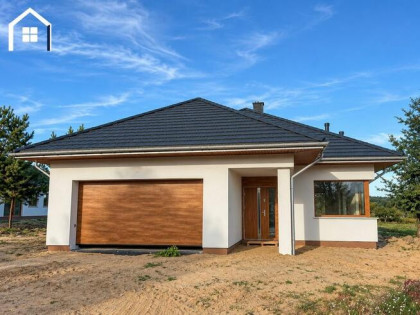 Parterowy 153,8 m², działka 850 m², garaż 2-stanowiskowy,